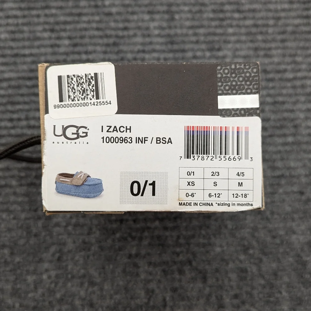 NWT Infant UGGs Lamb Fur Shoes Size Extra Small (1) Boat Shoes, Coastal, Preppy